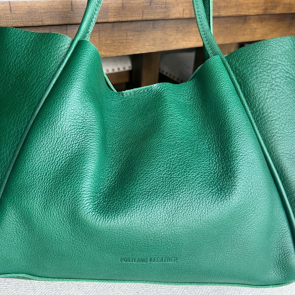 Portland Leather Large Verona Tote Bag